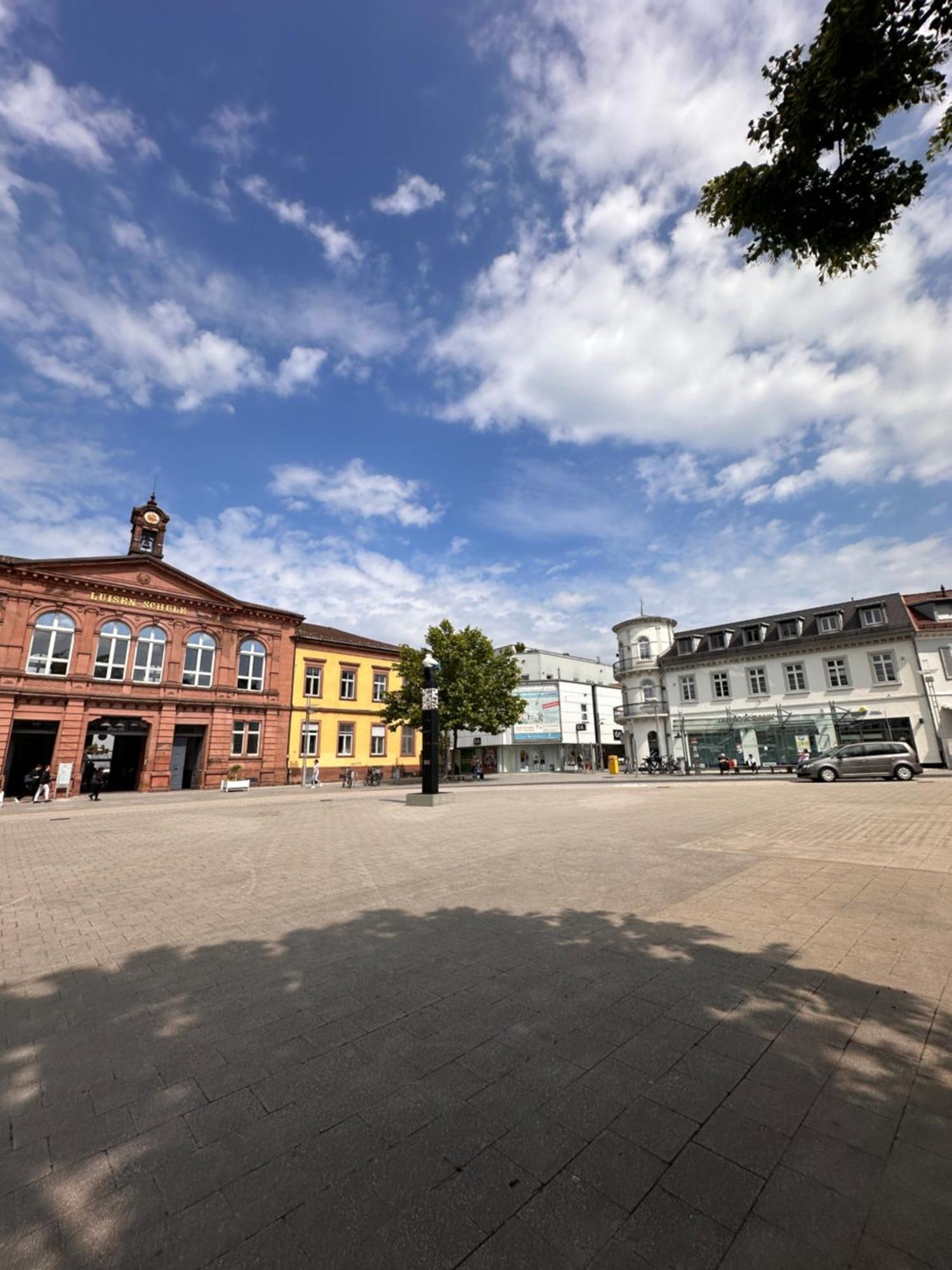 Amao-Green I 90Qm I Penthouse Maisonette Mit Rooftop I City Center I King-Size Betten Lahr  Bagian luar foto